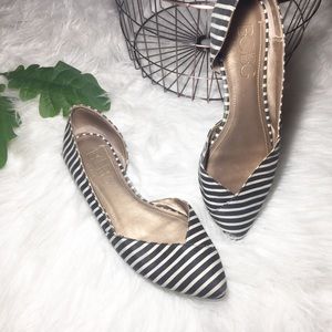 BCBG Paris Striped Pointed Flats